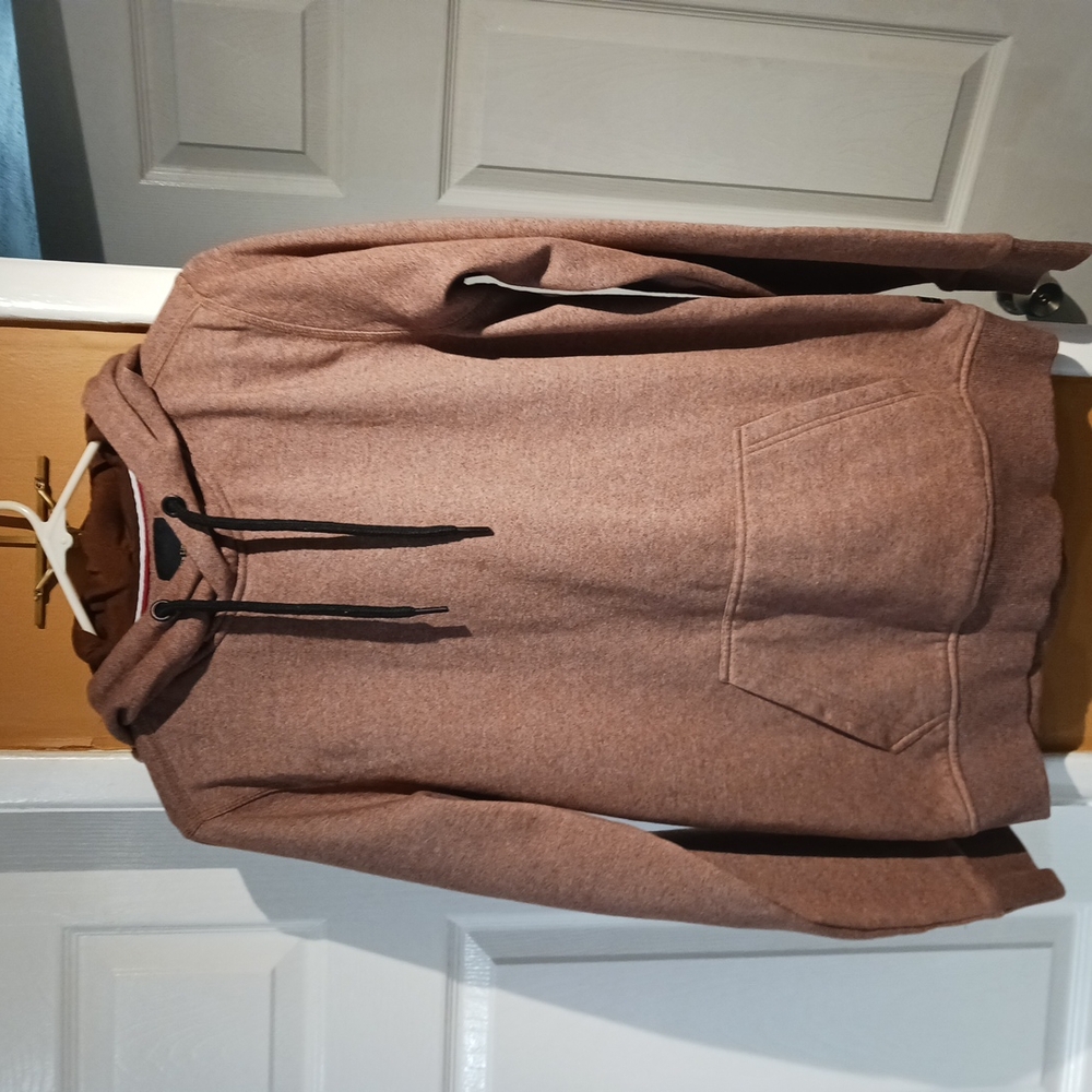 Six Lincoln New York Men's Chestnut Pullover Hooded Sweatshirt. Size M